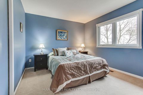Photo 19 at 21 Chadburn Crescent, Hills of St Andrew, Aurora