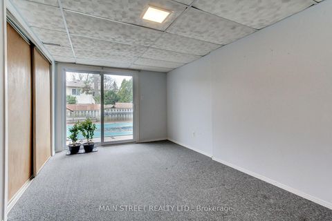 Photo 23 at 21 Chadburn Crescent, Hills of St Andrew, Aurora