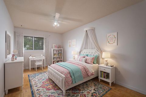 Photo 20 at 37 - 11 Plaisance Road, North Richvale, Richmond Hill