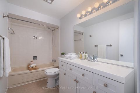 Photo 21 at 37 - 11 Plaisance Road, North Richvale, Richmond Hill