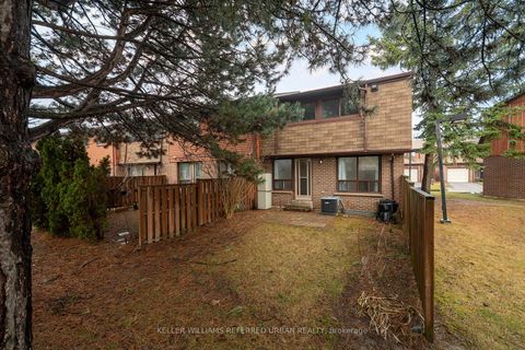Photo 24 at 37 - 11 Plaisance Road, North Richvale, Richmond Hill