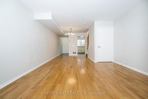 Photo 6 at # 13 - 25 Replin Road, Lawrence, Toronto