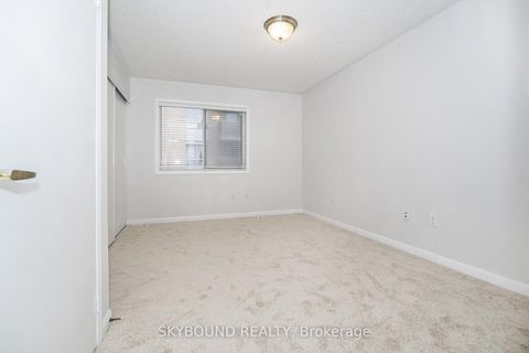 Photo 18 at # 13 - 25 Replin Road, Lawrence, Toronto