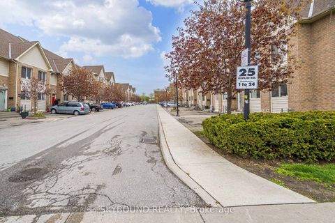 Photo 31 at # 13 - 25 Replin Road, Lawrence, Toronto