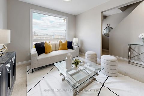 Photo 2 at 14 - 33 Celeste Drive, West Hill, Toronto
