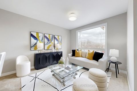 Photo 3 at 14 - 33 Celeste Drive, West Hill, Toronto