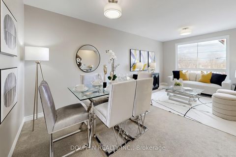 Photo 7 at 14 - 33 Celeste Drive, West Hill, Toronto