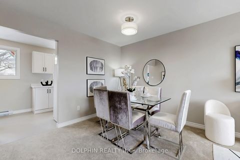 Photo 8 at 14 - 33 Celeste Drive, West Hill, Toronto