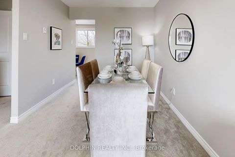 Photo 10 at 14 - 33 Celeste Drive, West Hill, Toronto