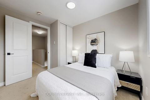 Photo 32 at 14 - 33 Celeste Drive, West Hill, Toronto