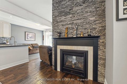 Photo 6 at 634 Sweetwater Crescent, Glenway Estates, Newmarket