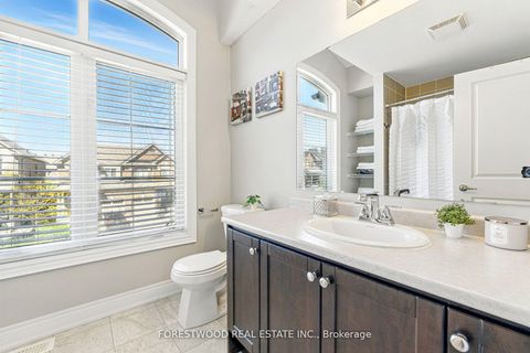 Photo 13 at 634 Sweetwater Crescent, Glenway Estates, Newmarket