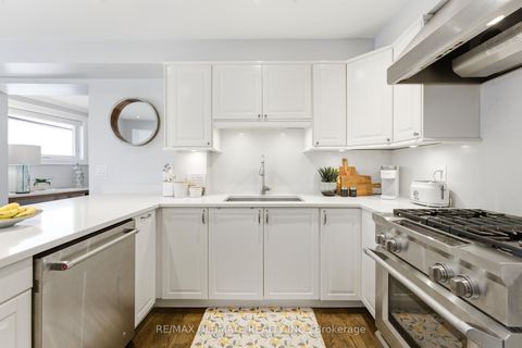 Photo 12 at 254 Airdrie Road, Leaside, Toronto