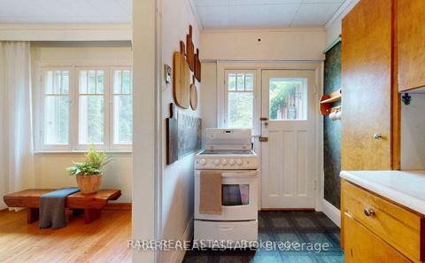 Photo 10 at 81 Bowood Avenue, Lawrence Park North, Toronto