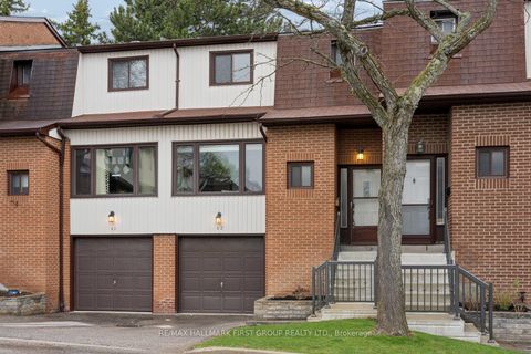 Photo 0 at 42 - 765 Oklahoma Drive, West Shore, Pickering