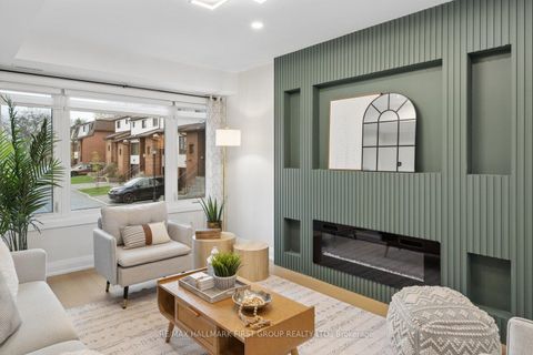 Photo 5 at 42 - 765 Oklahoma Drive, West Shore, Pickering