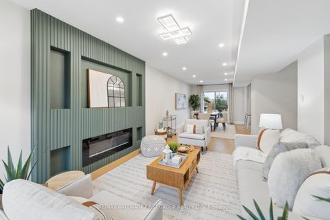 Photo 7 at 42 - 765 Oklahoma Drive, West Shore, Pickering