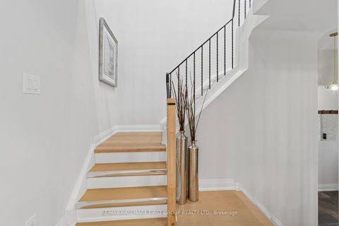 Photo 19 at 42 - 765 Oklahoma Drive, West Shore, Pickering