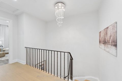 Photo 20 at 42 - 765 Oklahoma Drive, West Shore, Pickering