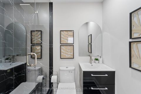 Photo 24 at 42 - 765 Oklahoma Drive, West Shore, Pickering