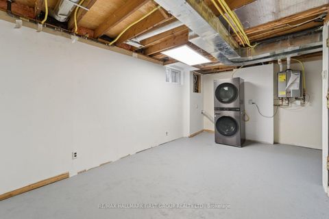 Photo 32 at 42 - 765 Oklahoma Drive, West Shore, Pickering