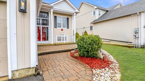 Photo 1 at 205 Country Lane, Stayner, Clearview