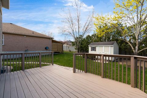 Photo 14 at 168 Wildwood Trail, Ardagh, Barrie