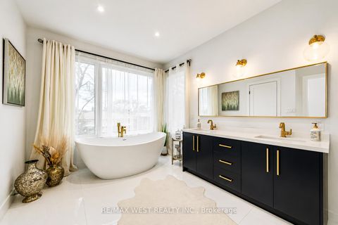 Photo 22 at 6 Creston Road, Glen Park, Toronto