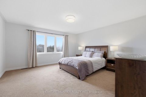 Photo 21 at 475 Kwapis Boulevard, Woodland Hill, Newmarket