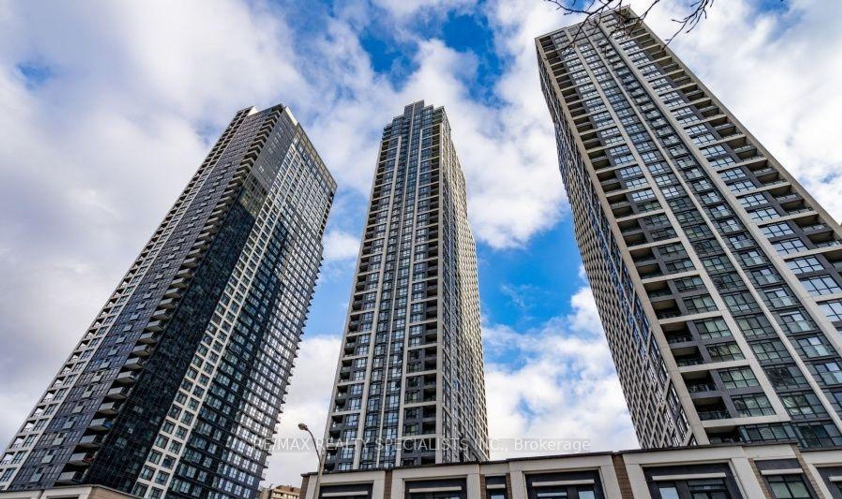 305 - 7 Mabelle Avenue, City Centre West, Toronto 