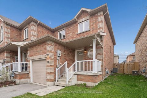 Photo 2 at 70 - 50 Southwoods Crescent, Holly, Barrie