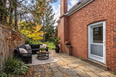Photo 21 at 3 Glenroy Avenue, Queensway, Toronto