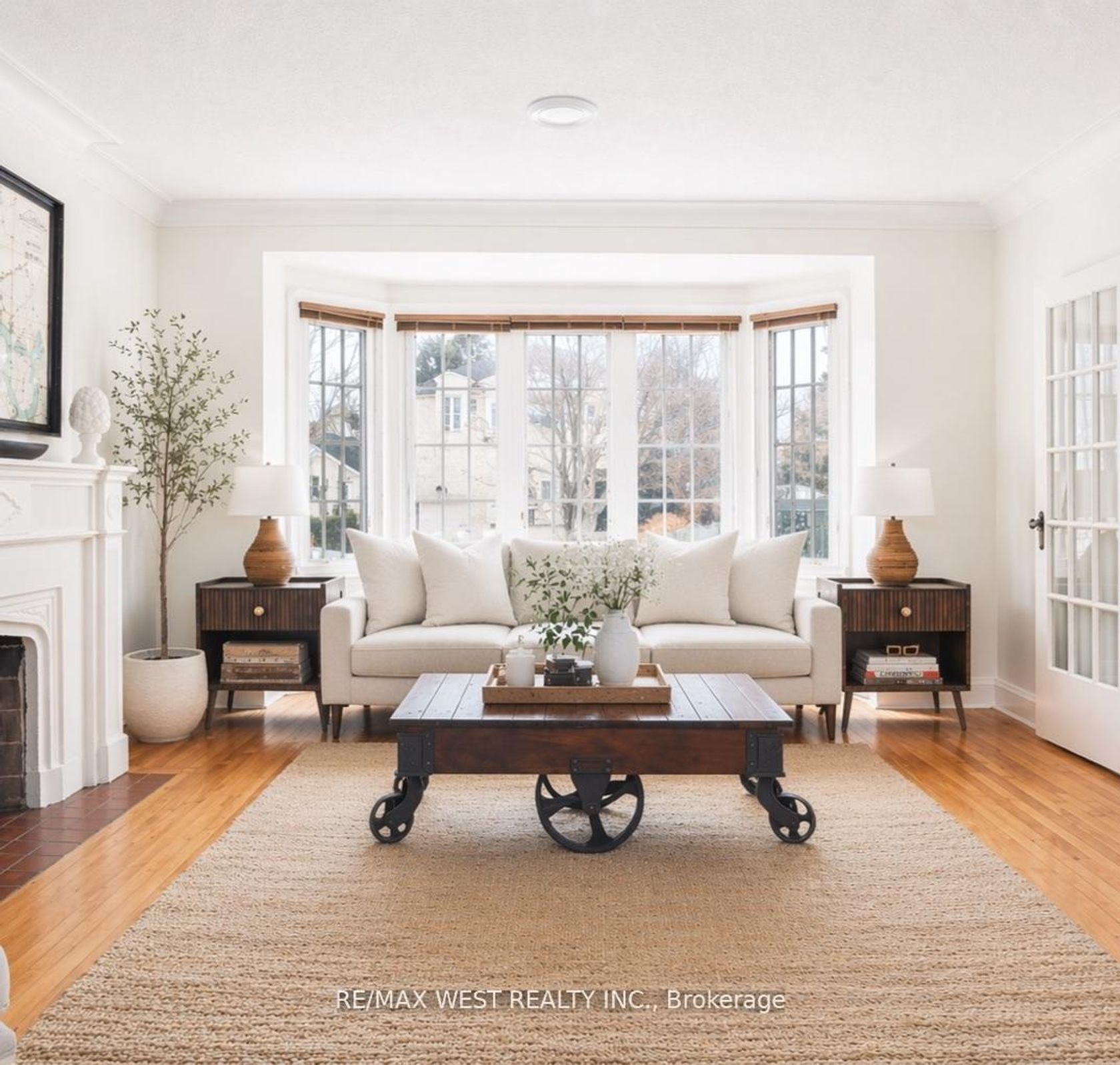 3 Glenroy Avenue, Queensway, Toronto 