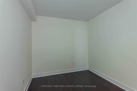 Photo 13 at 405 - 6 Jackes Avenue, Moore Park, Toronto