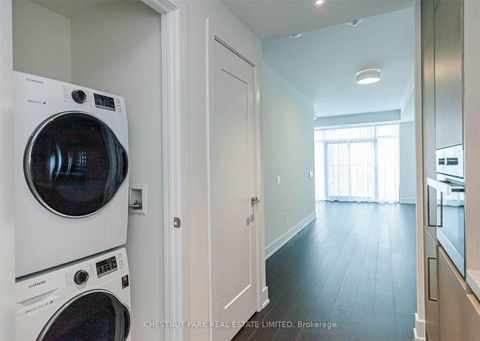 Photo 18 at 405 - 6 Jackes Avenue, Moore Park, Toronto