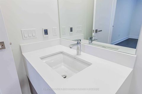 Photo 23 at 405 - 6 Jackes Avenue, Moore Park, Toronto