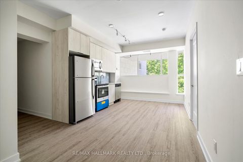 Photo 9 at 117 - 1350 Kingston Road, Cliffside, Toronto