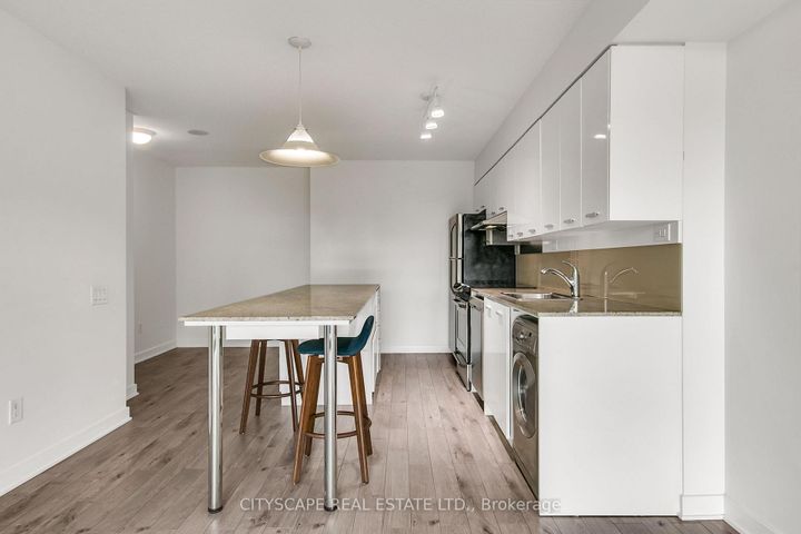 Photo 14 at 1507 - 33 Singer Court, Bayview Village, Toronto