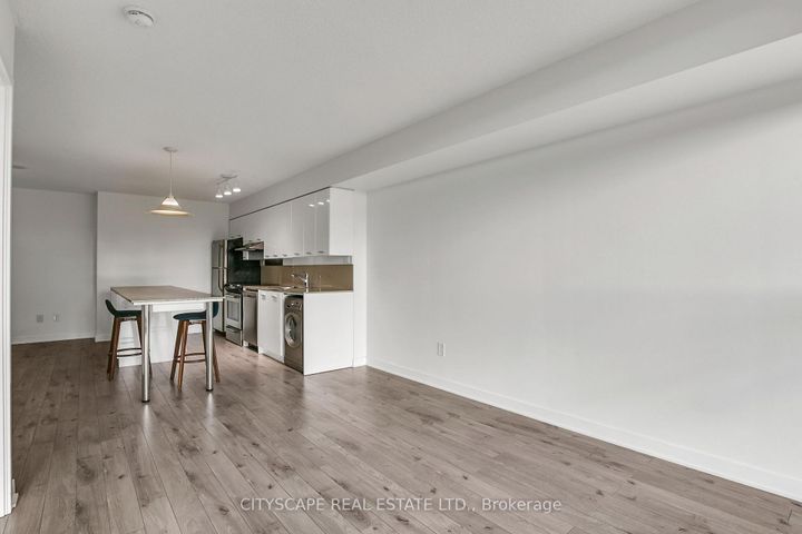 Photo 17 at 1507 - 33 Singer Court, Bayview Village, Toronto