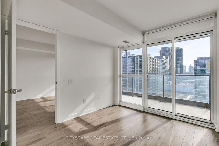 Photo 23 at 1507 - 33 Singer Court, Bayview Village, Toronto