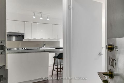 Photo 3 at 1507 - 33 Singer Court, Bayview Village, Toronto
