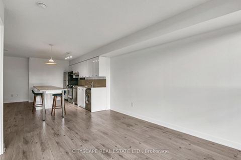Photo 17 at 1507 - 33 Singer Court, Bayview Village, Toronto