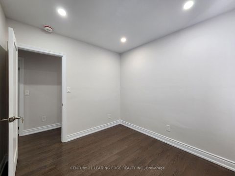 Photo 13 at 53 Milford Haven Drive, Morningside, Toronto