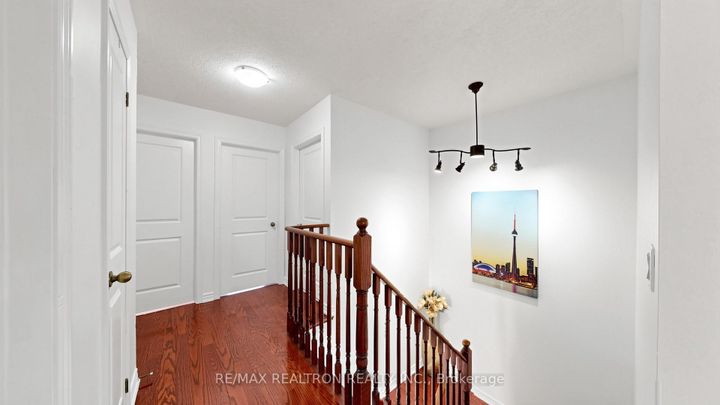Photo 15 at 75 Gosnel Circle, Bradford, Bradford West Gwillimbury