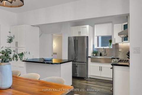 Photo 11 at 326 Glenholme Avenue, Oakwood Village, Toronto