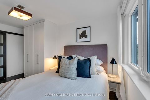 Photo 17 at 326 Glenholme Avenue, Oakwood Village, Toronto
