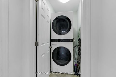 Photo 27 at 326 Glenholme Avenue, Oakwood Village, Toronto