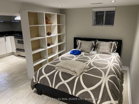 Photo 35 at 326 Glenholme Avenue, Oakwood Village, Toronto