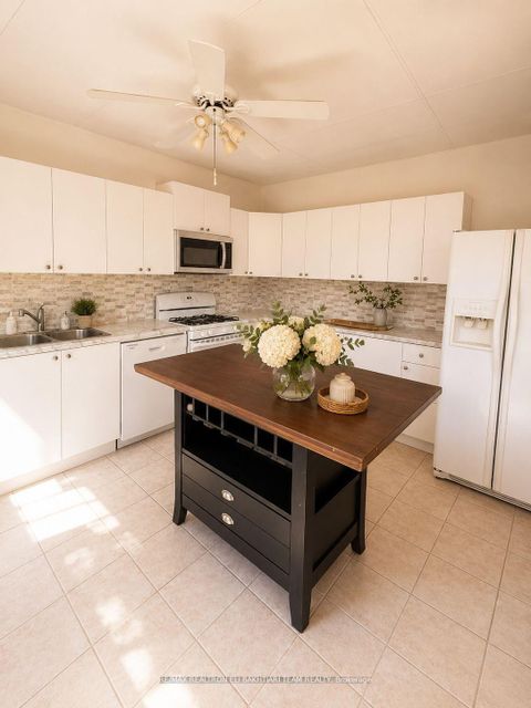 Photo 23 at 43 King Edward Avenue, Lumsden, Toronto