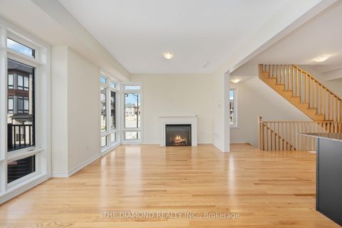 Photo 14 at 27 Gunton Street, Bayview Northeast, Aurora